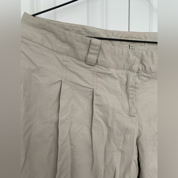 Burberry beige capri pants size 6 - Picture 2 of 8